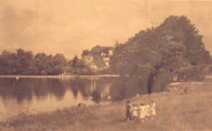 1935